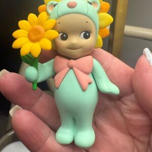 Authentic Sonny Angel Flower Gift